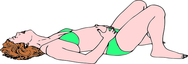 La respirazione di base. Rielaborazione grafica della Figura 40, Lowen A. e L., 1977, “Espansione e integrazione del corpo in bioenergetica”, pag. 100 Donna sdraiata sulla schiena, con le gambe piegate e le mani sui lati dell'addome. È la respirazione di base