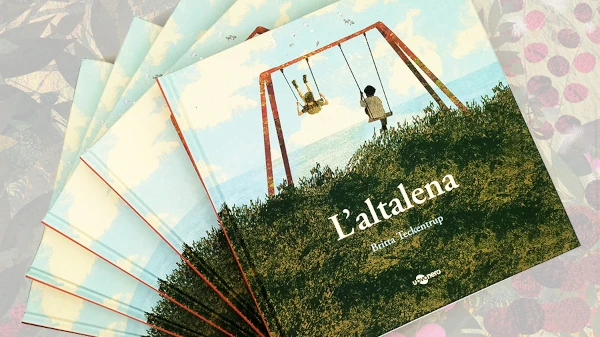 Non sono solo le 160 pagine: è tutta la vita che c'è dentro che rende il testo di valore Alcune copie del libro disposte a ventaglio. Non sono solo le 160 pagine: è tutta la vita che c'è dentro che rende il testo di valore
